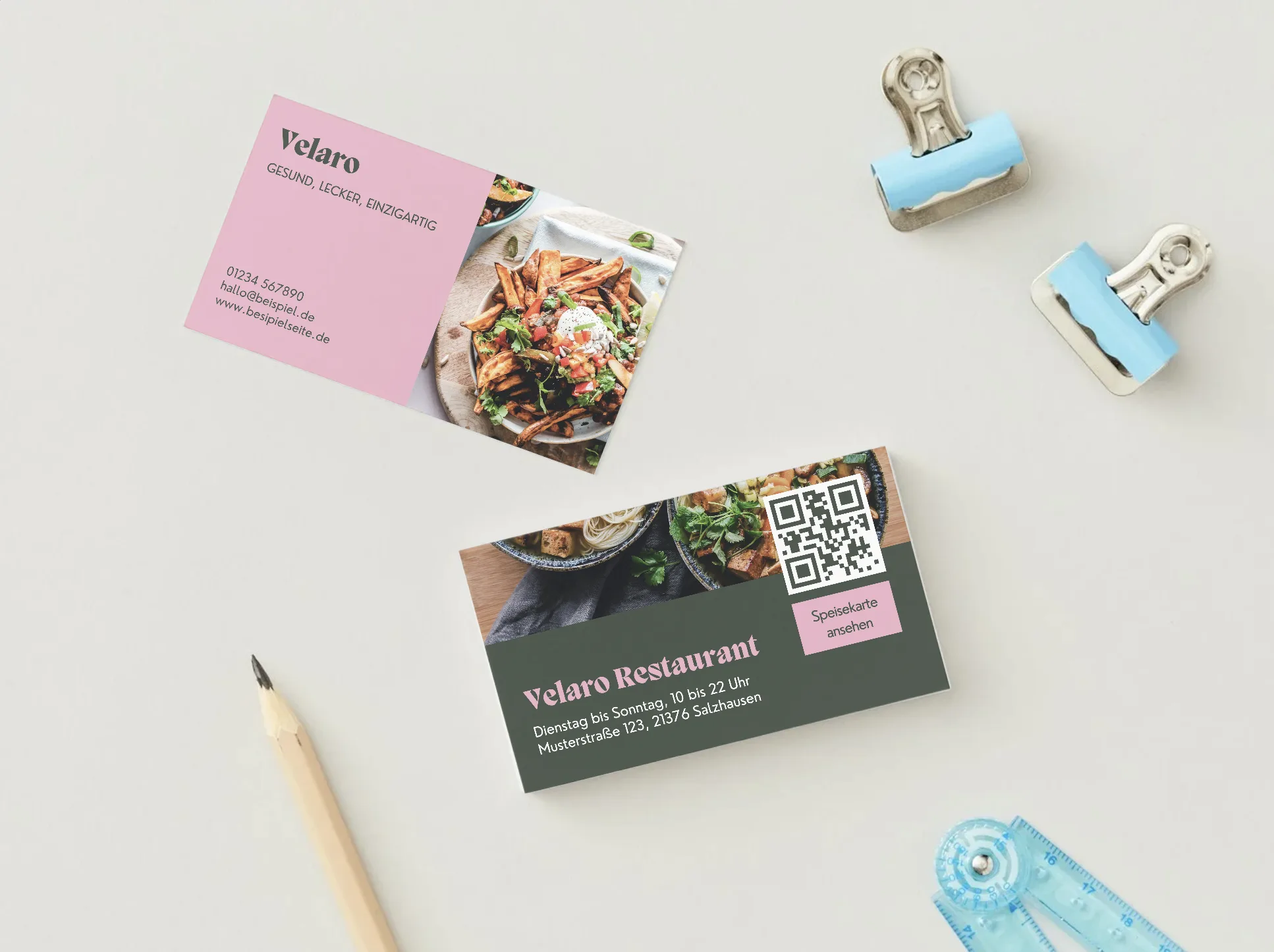 Gestaltete Visitenkarte mit QR-Code für einen Gastronomiebetrieb